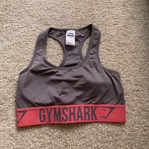 GYMSHARK grey sports bra